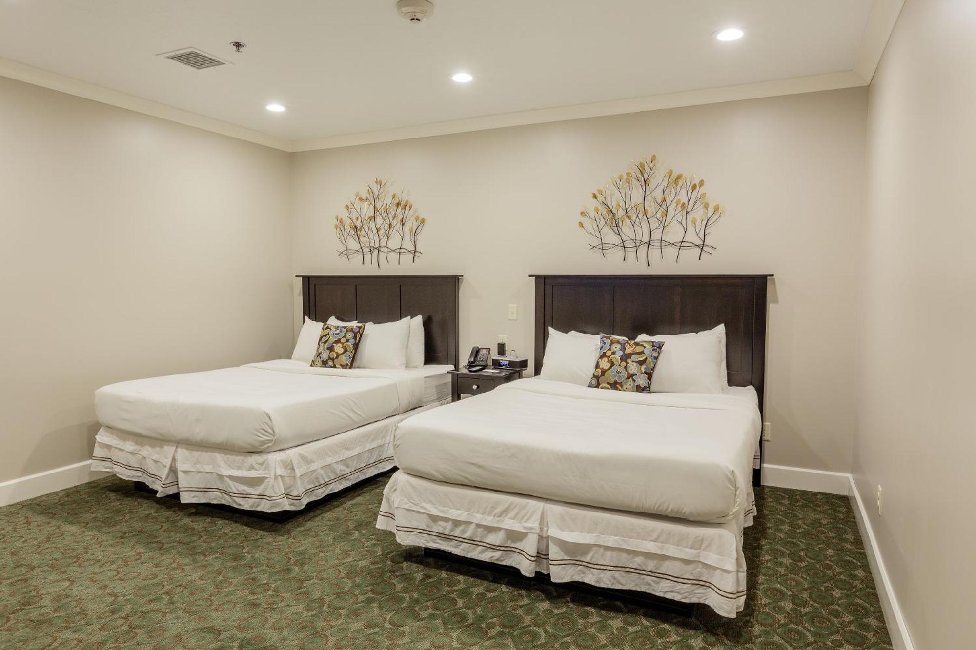 Berlin Resort Millersburg Extérieur photo